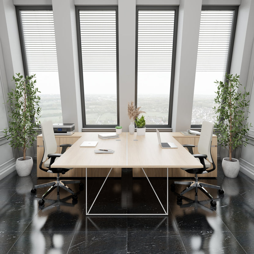 AIR DUO Bureau de l'équipe avec des buffet | 1600 - 2000 x 3200 mm, électrifié, chêne ambre