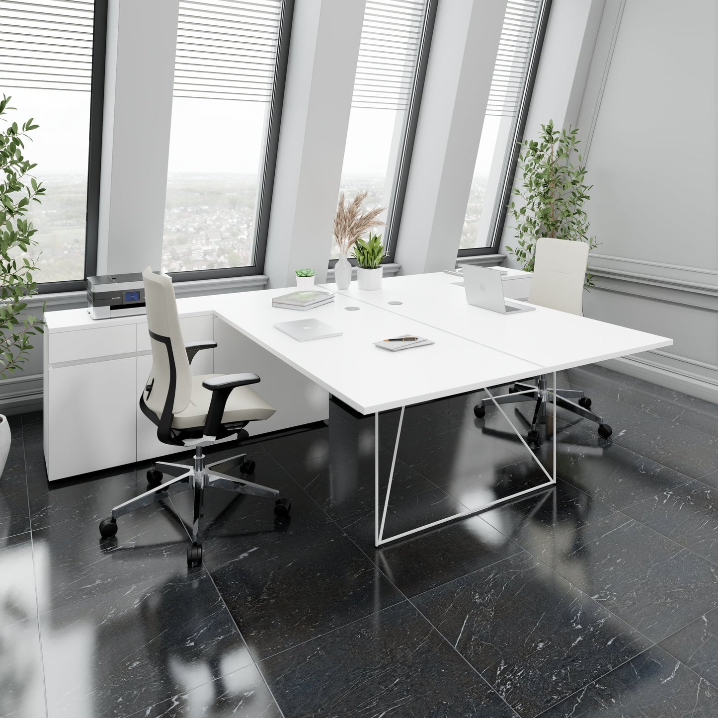 AIR DUO Desk del team con sideboard | 1600 - 2000 x 3200 mm, elettrificato, bianco