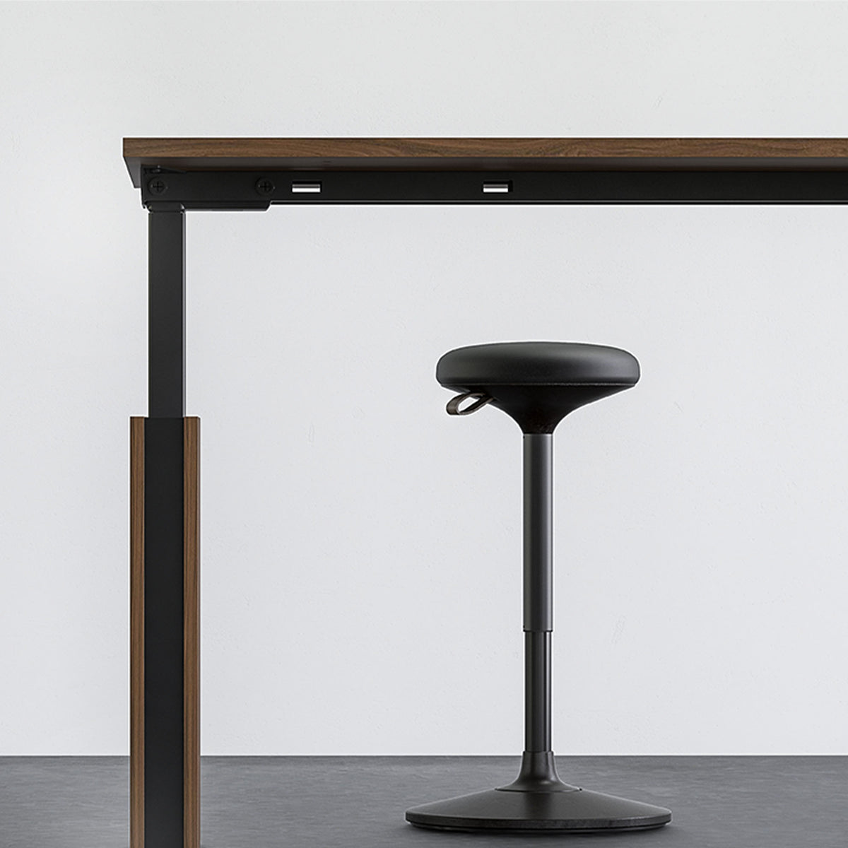 WOBBY Sitzhocker | Ø400 mm, Sitzhöhe 590 – 850 mm