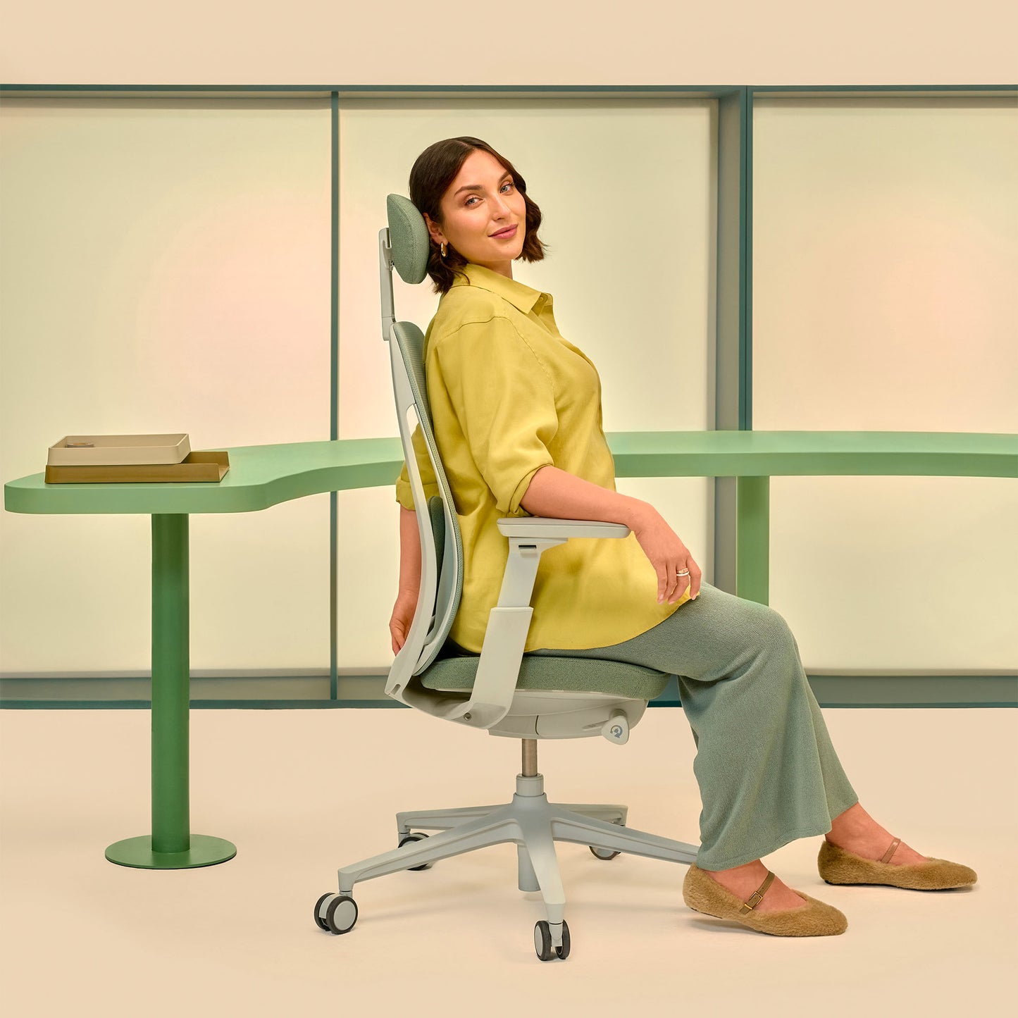 profim - Sedia girevole da ufficio PACE | Meccanismo sincronizzato, schienale in rete, nero