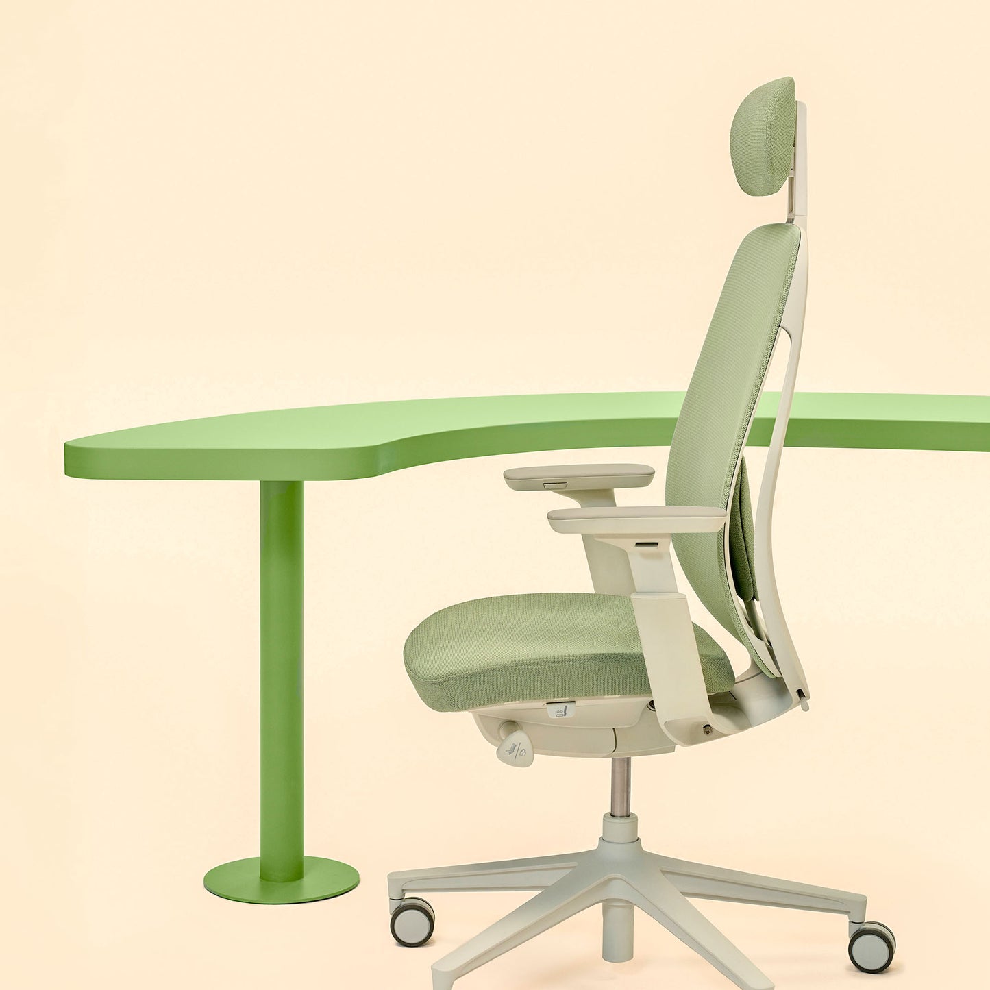 profim - Sedia girevole da ufficio PACE | Meccanismo sincronizzato, schienale in rete, nero